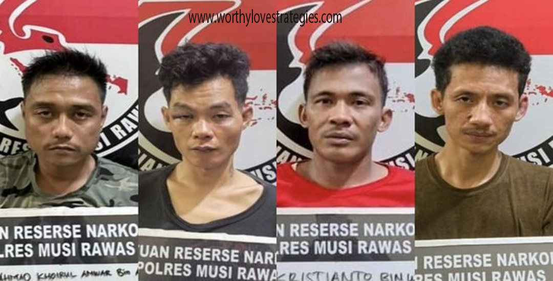 4 Pengedar Narkoba di Mura Diringku 1 Lagi Asyik Jual Sabu