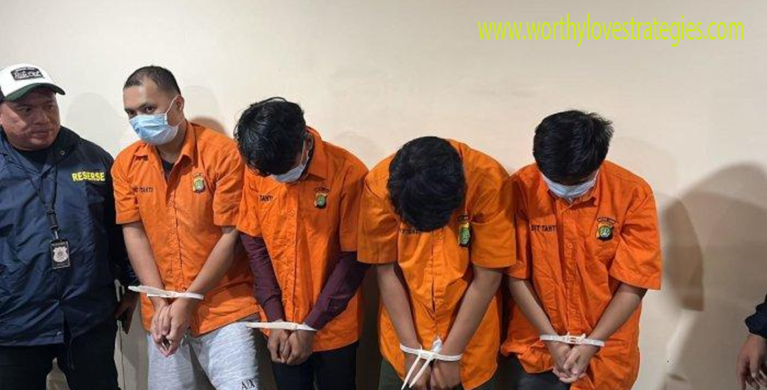 Kasus Perampokan Jam Mewah di PIK 2: Polisi Tangkap 4 Pelaku