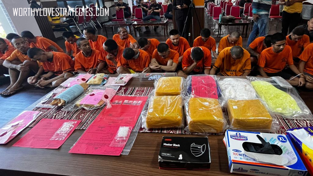 Polisi Sita Narkoba Senilai Rp6,8 Miliar, Modus Jual-Beli Pakai Aplikasi Online